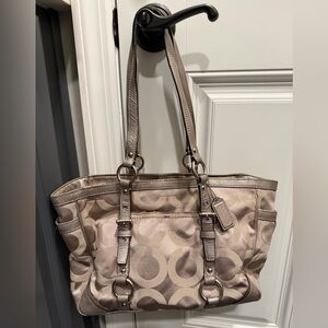 Coach Signature Shoulder Tote Bag
